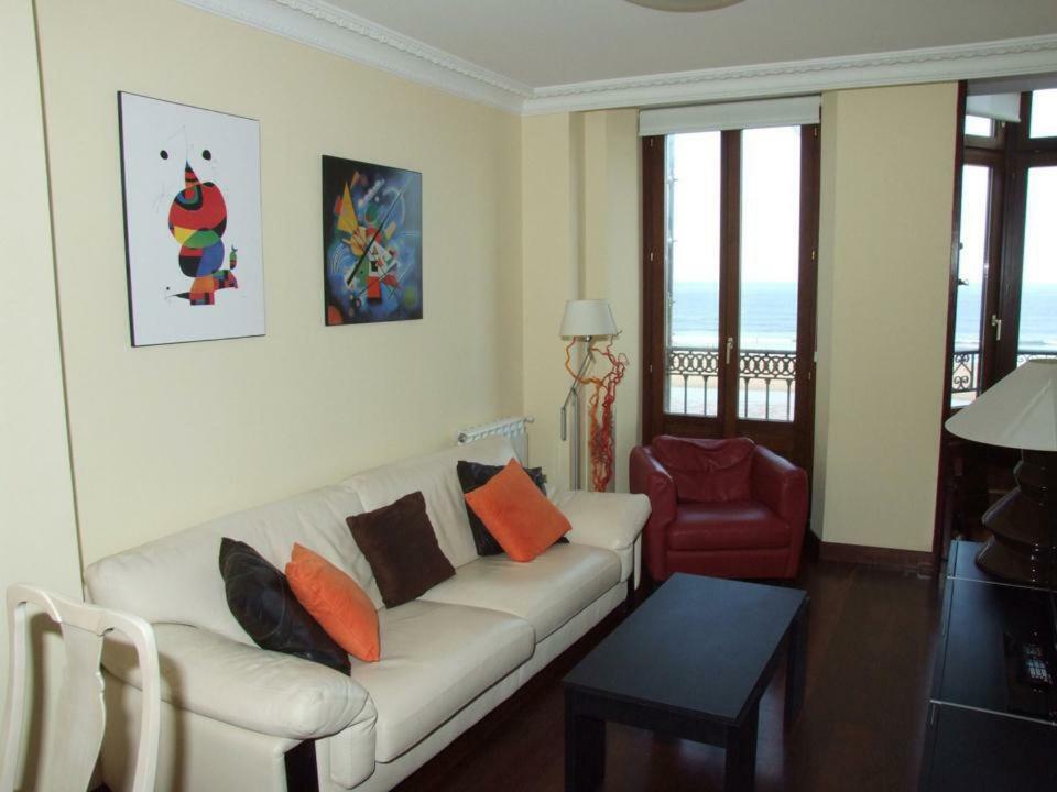 Vivienda En Gijon Frente Al Mar Villa ภายนอก รูปภาพ