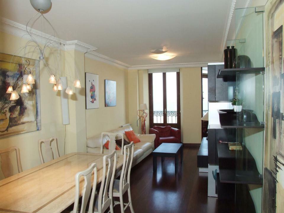 Vivienda En Gijon Frente Al Mar Villa ภายนอก รูปภาพ