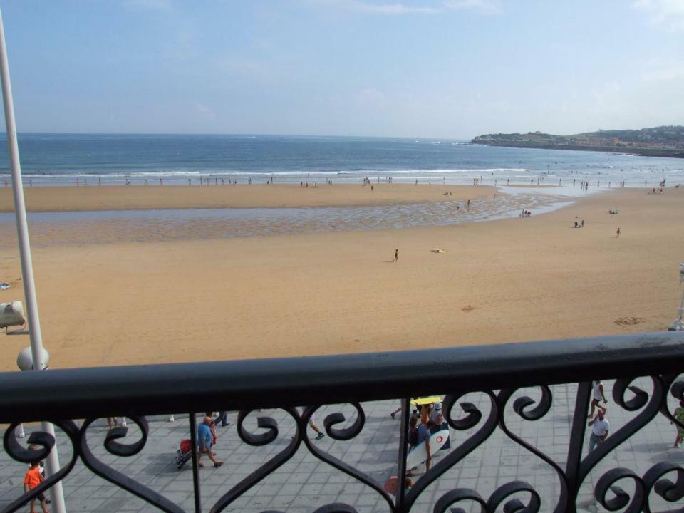 Vivienda En Gijon Frente Al Mar Villa ภายนอก รูปภาพ