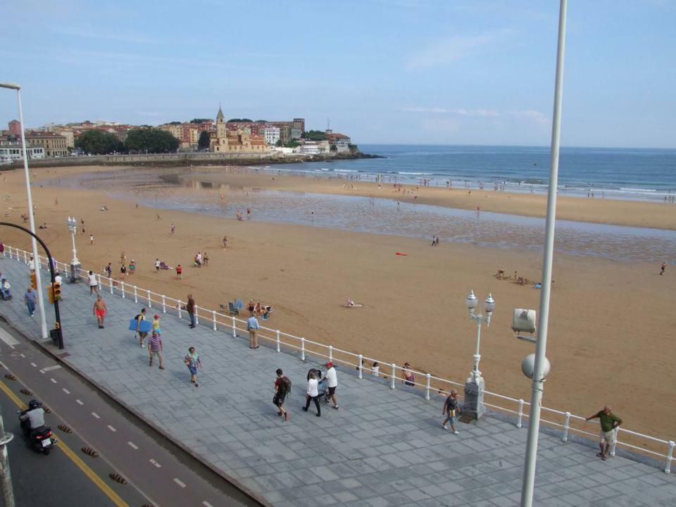 Vivienda En Gijon Frente Al Mar Villa ภายนอก รูปภาพ
